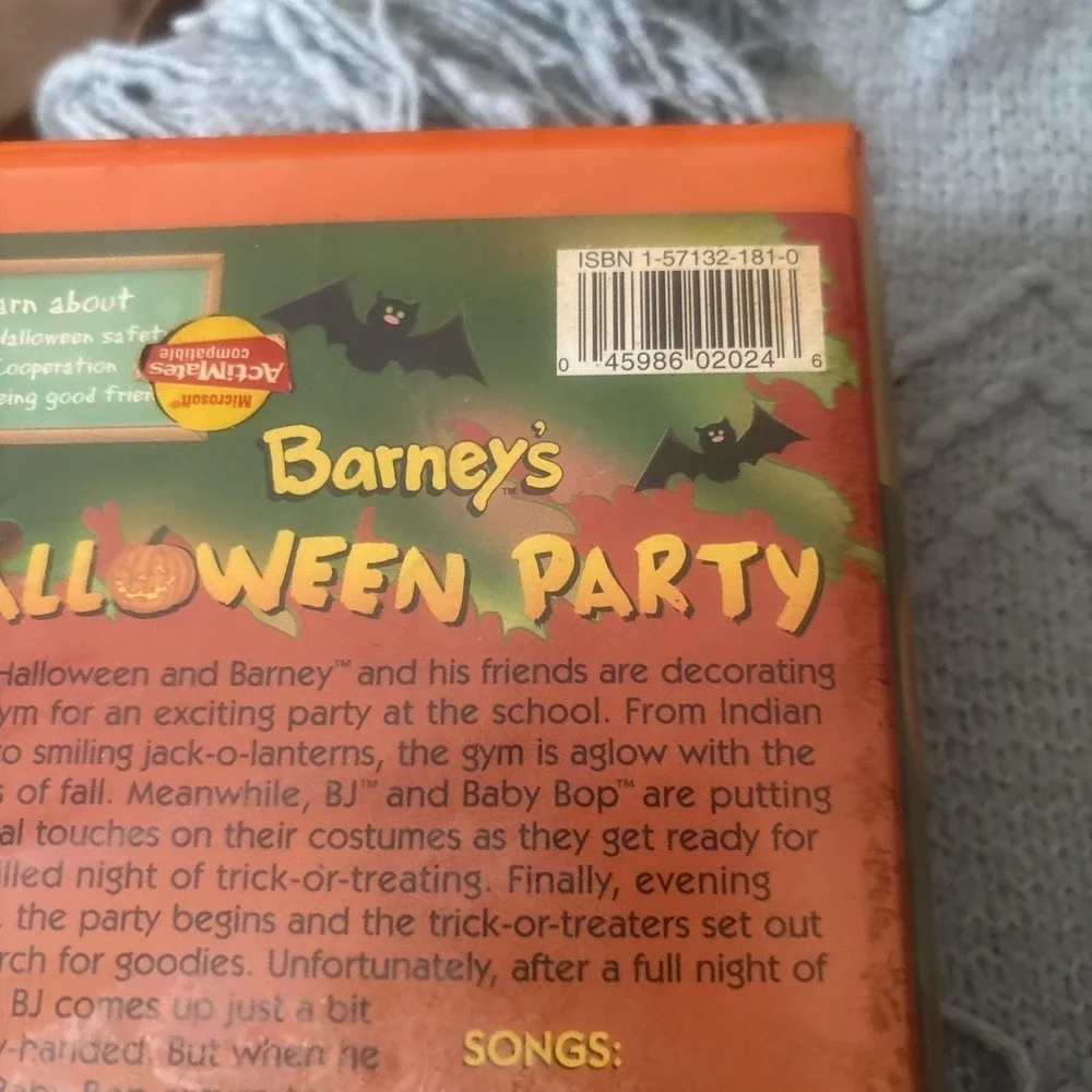 Barney - Barney's Halloween Party (VHS, 1998) Clamshell -Collectible